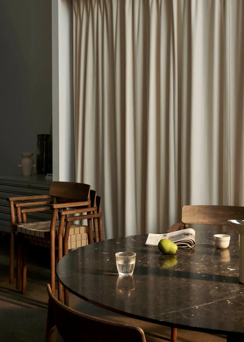 &Tradition Spiseborde<In Between Bord SK20, sort stel fra