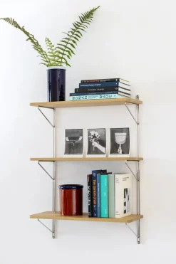 Nine Hylder<Inline Wall Shelving fra