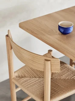 Fredericia Furniture Spisebordsstole<J39 Folkestolen af Børge Mogensen