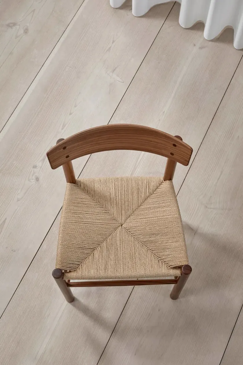 Fredericia Furniture Spisebordsstole<J39 Folkestolen af Børge Mogensen