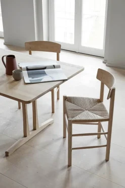 Fredericia Furniture Spisebordsstole<J39 Folkestolen af Børge Mogensen