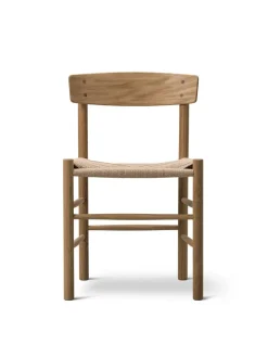 Fredericia Furniture Spisebordsstole<J39 Folkestolen, lys olieret eg af Børge Mogensen