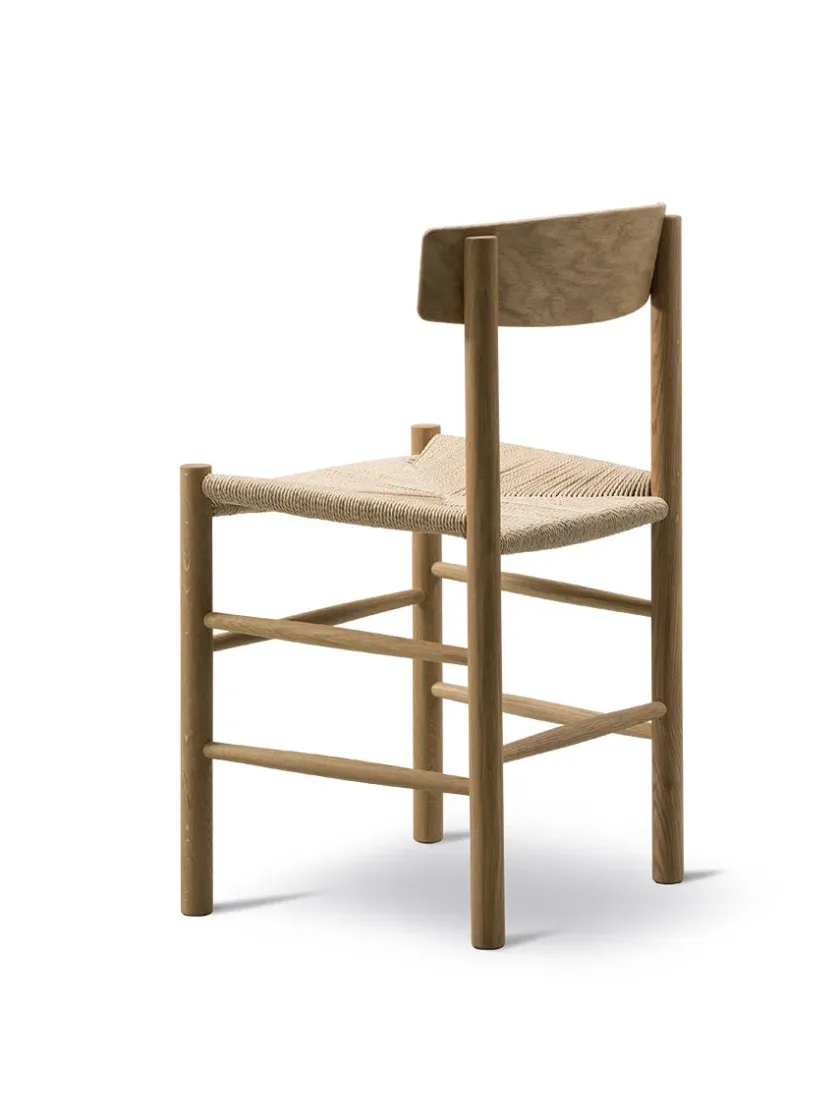 Fredericia Furniture Spisebordsstole<J39 Folkestolen, lys olieret eg af Børge Mogensen