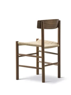 Fredericia Furniture Spisebordsstole<J39 Folkestolen, olieret valnød af Børge Mogensen