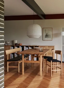 Fredericia Furniture Spisebordsstole<J39 Folkestolen Sædepolstret, Cognac Læder af Børge Mogensen