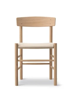 Fredericia Furniture Spisebordsstole<J39 Folkestolen Sædepolstret, Sort Læder af Børge Mogensen