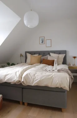 Jacobsen Plus Beds Sengegavle<– Sengegavl Chest, Grå