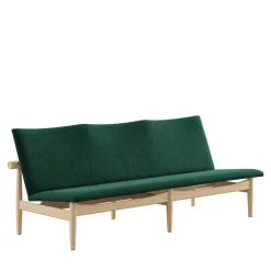 House of Finn Juhl Sofaer<Japan 3 pers. sofa, eg klar olie af Finn Juhl