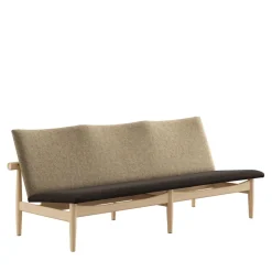 House of Finn Juhl Sofaer<Japan 3 pers. sofa, eg klar olie af Finn Juhl
