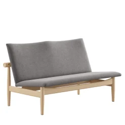 House of Finn Juhl Sofaer<Japan 2 pers. sofa, eg olie af Finn Juhl