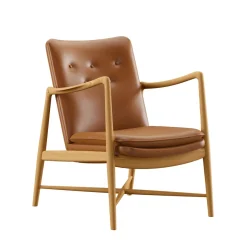 House of Finn Juhl Lænestole<Kaminstolen, eg olie af Finn Juhl