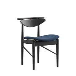 House of Finn Juhl Spisebordsstole<Karmstolen, eg olie af Finn Juhl