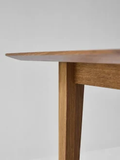 DK3 Spiseborde<Kia's Table fra