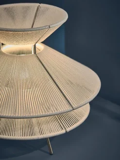 Frandsen Gulvlamper|Spots<Kiku Table Lamp fra