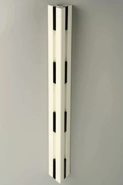 LoCa Knagerækker|Entrémøbler<KNAX vægtjener fra