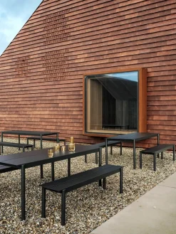 Muuto Haveborde<Linear Steel Table, 140x75 cm fra