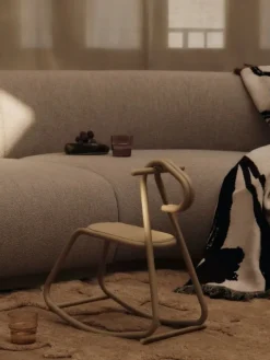 Børn Ferm Living Gaver|Gaver Til Børn<Lussi Rocking Horse – skulpturel gyngehest fra