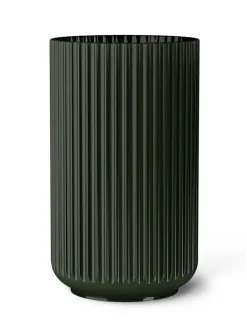 Lyngby Porcelæn Vaser<Lyngbyvasen i lilla, H20,5 cm fra