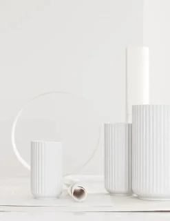 Lyngby Porcelæn Vaser<Lyngbyvasen i rød, H15,5 cm fra