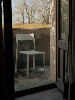 New Works Havestole<May Chair, light grey fra