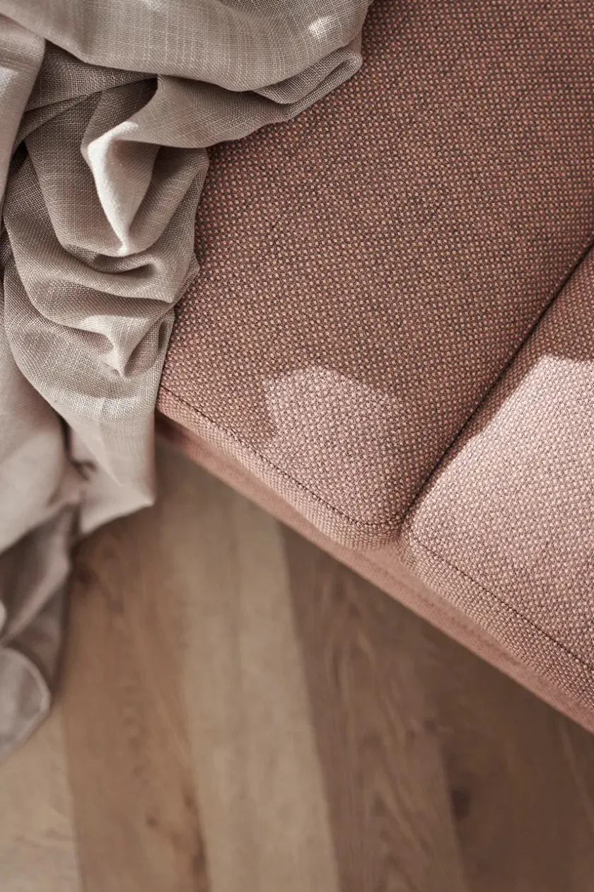 Mogens Hansen Sofaer<MH2301 Sofa, focus royal fra