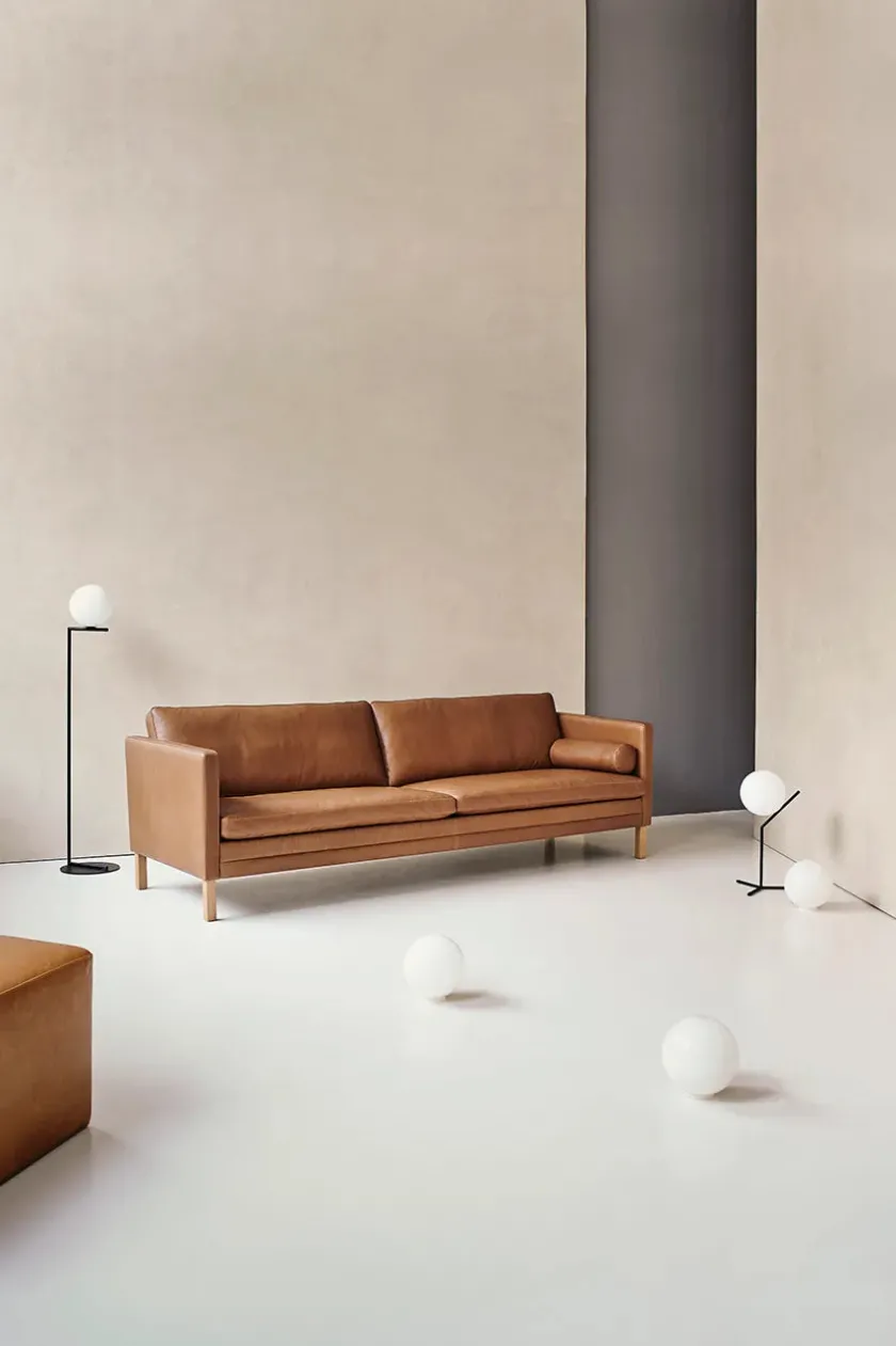 Mogens Hansen Sofaer<MH2614/MH2615 sofa, Frej læder fra