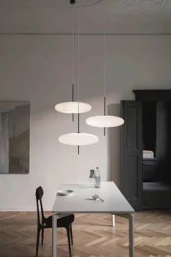 Astep Pendler|Spots<Model 2065 Pendel, hvide skærme med hvid ledning fra