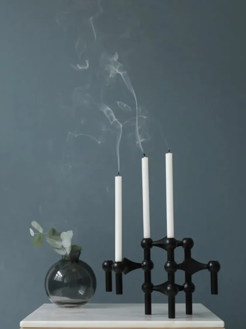 STOFF Nagel Lysestager<Nagel Lysestage, sort krom fra