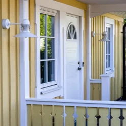 Louis Poulsen Væglamper|Spots<Nyhavn, hvid væglampe fra