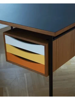 House of Finn Juhl Skriveborde<Nyhavn Skrivebord m. Skuffekassette af Finn Juhl