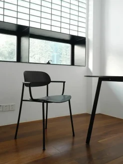 Stellar Works Spisebordsstole<Ori Dining Armchair, black oak fra