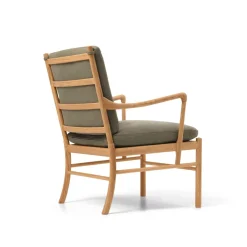 Carl Hansen & Søn Loungestole|Lænestole<OW149 Colonial lænestol, eg olie, Terra-læder af Ole Wanscher