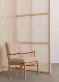 Carl Hansen & Søn Loungestole|Lænestole<OW149 Colonial lænestol, valnød olie, Terra-læder af Ole Wanscher