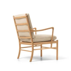 Carl Hansen & Søn Loungestole|Lænestole<OW149 Colonial lænestol, valnød olie, Terra-læder af Ole Wanscher