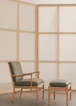 Carl Hansen & Søn Skamler|Fodskamler<OW149F Fodskammel til Colonial lænestol, eg olie, Terra-læder af Ole Wanscher