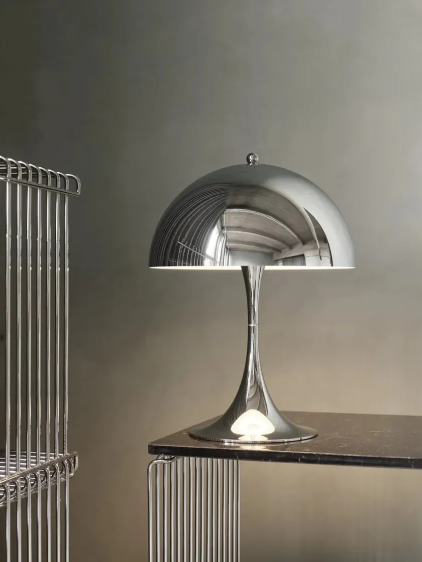 Louis Poulsen Spots<Panthella 250 bordlampe, grå opal fra