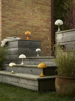 Louis Poulsen Portable Lamper|Spots<Panthella 160 Portable V3, opaque coral af Verner Panton