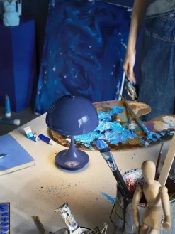 Louis Poulsen Portable Lamper|Spots<Panthella 160 Portable V3, opal pale blue af Verner Panton