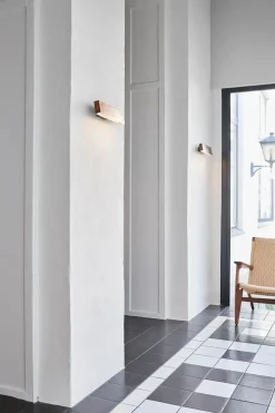 Anour Væglamper|Spots<Papilio Single Væglampe, browned brass fra