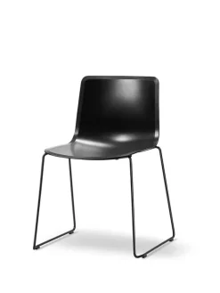 Fredericia Furniture Spisebordsstole<Pato Stol, medestel fra