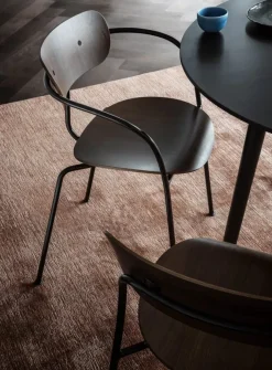 &Tradition Spisebordsstole<Pavilion Armstol AV2 fra