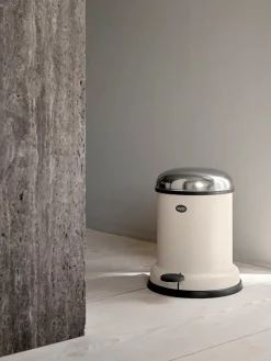 Vipp Pedalspande<Pedalspand 13 - 4 L, Holger's Beige fra