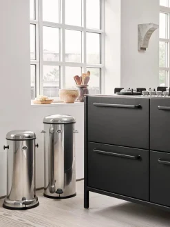 Vipp Gaver Til Ham|Pedalspande<Pedalspand 16 - 18 L, Stainless Steel fra