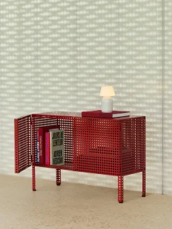 HAY Skænke<Perforated Cabinet Floor, Medium fra