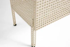 HAY Skænke<Perforated Cabinet Floor, Medium fra