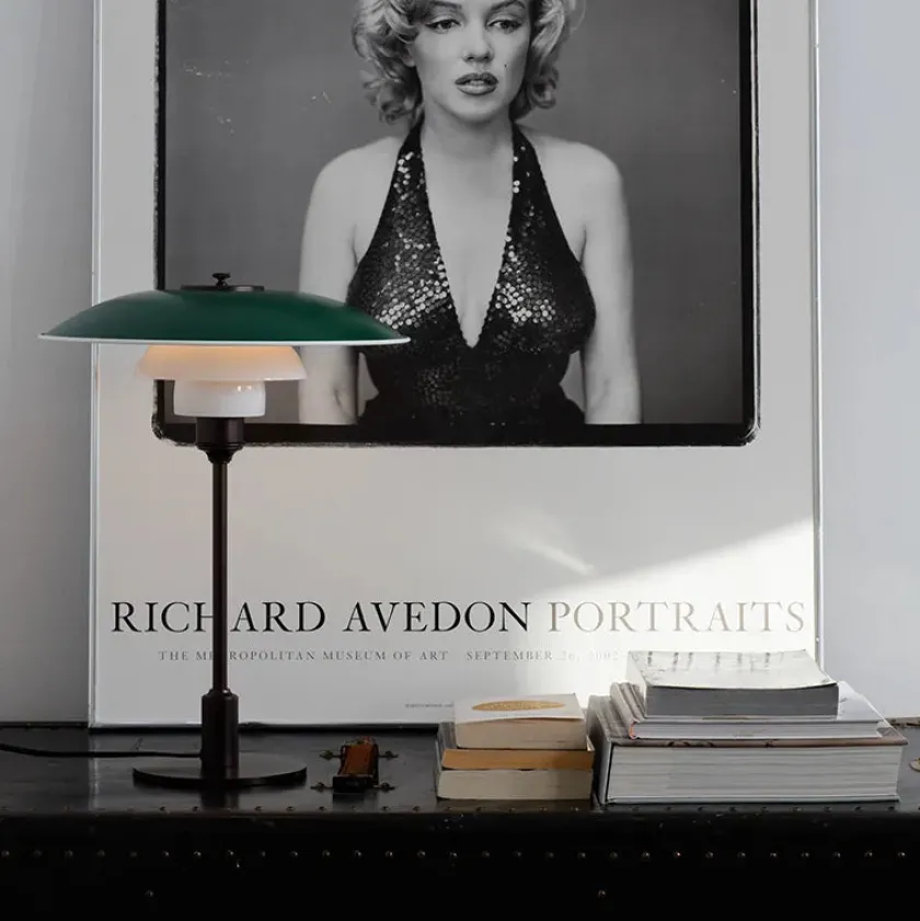 Louis Poulsen Spots<PH 3½-2½ Bordlampe, gul af Poul Henningsen