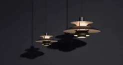 Louis Poulsen Spots|Pendler<PH 5 Pendant, Monochrome Burgundy af Poul Henningsen
