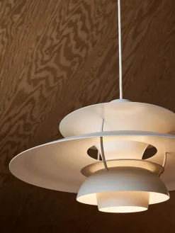 Louis Poulsen Spots|Pendler<PH 5 Pendant, Monochrome Pale Pewter af Poul Henningsen