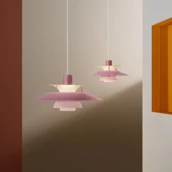 Louis Poulsen Pendler|Spots<PH 5 pendel, Monokrom Oyster af Poul Henningsen