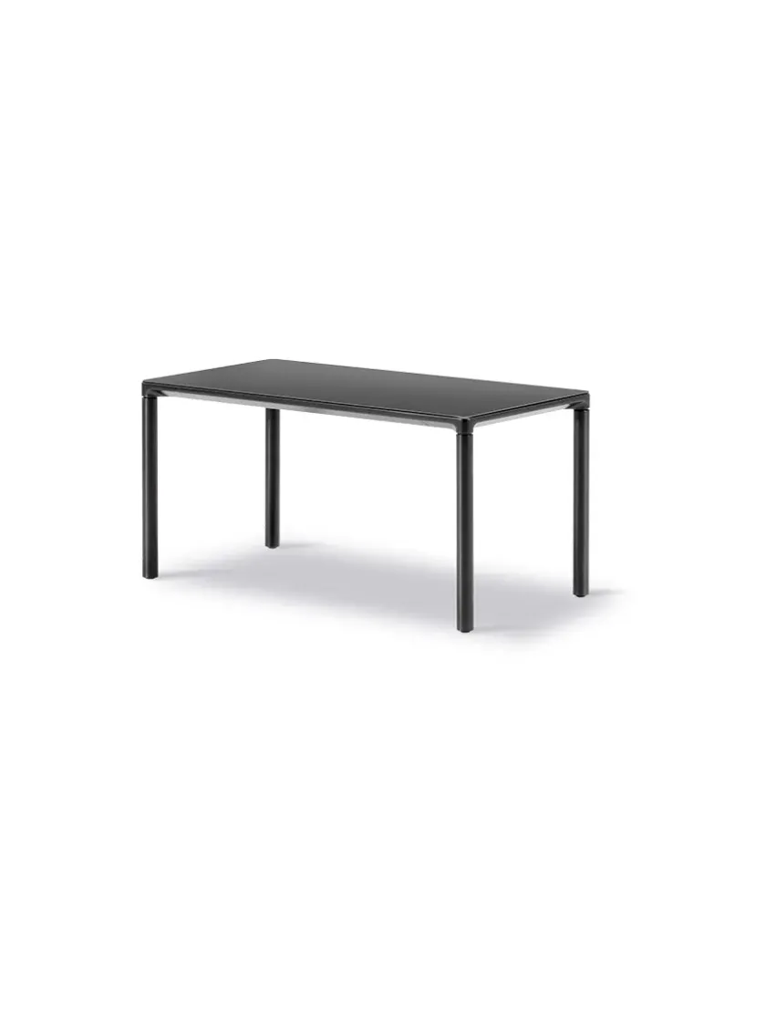 Fredericia Furniture Sofaborde<Piloti Bord, sort laminat fra